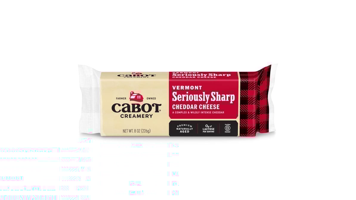 Cabot Seriously Sharp Cheddar Cheese (8 oz)