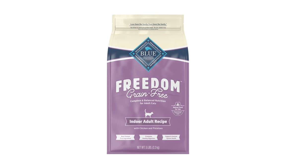 Blue Buffalo Freedom Grain Free Natural Indoor Adult Cat Food Chicken (5 lb)