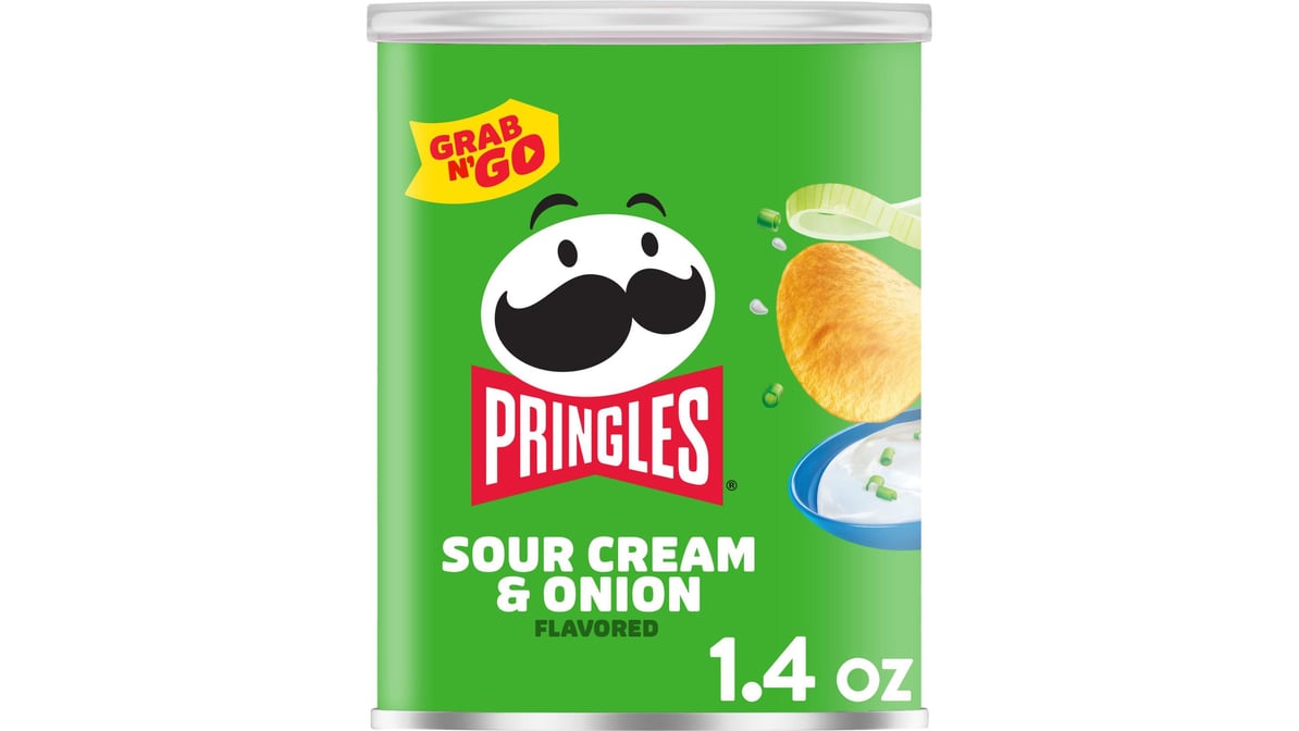 Pringles Grab N' Go Sour Cream & Onion Potato Crisps (1.4 oz)
